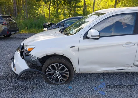 2017 Mitsubishi Outlander Sport 2.0 Es z USA, uszkodzony, nr VIN JA4AR3AUXHZ050631